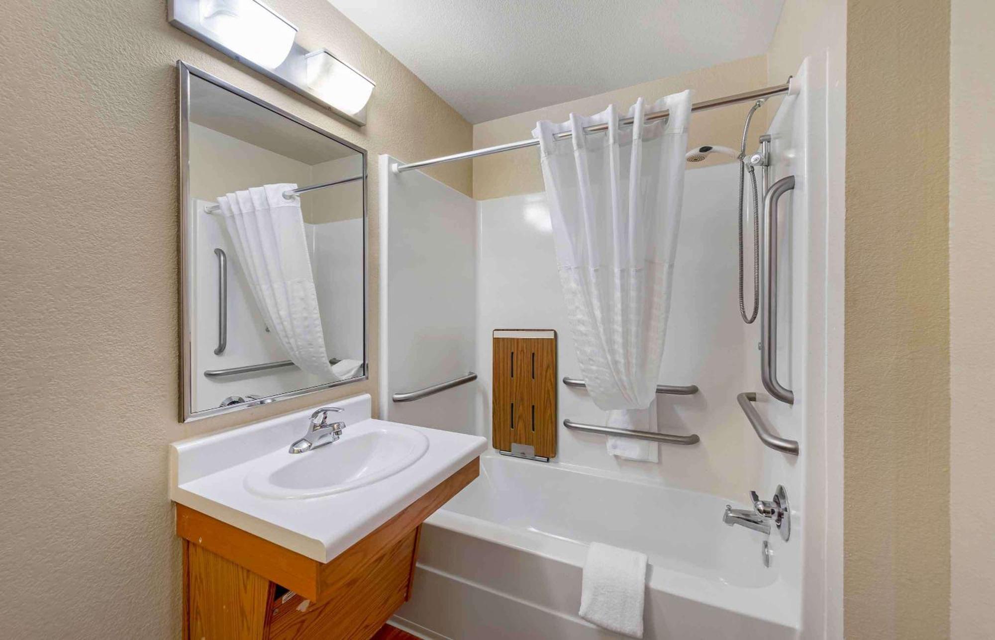 Extended Stay America Select Suites - Fayetteville - Cliffdale מראה חיצוני תמונה